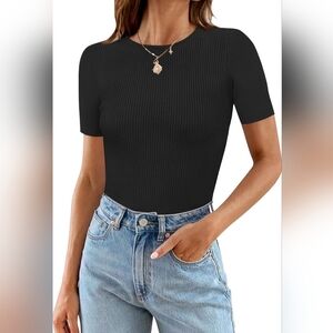 Elegant Black Ribbed Short Sleeve Top